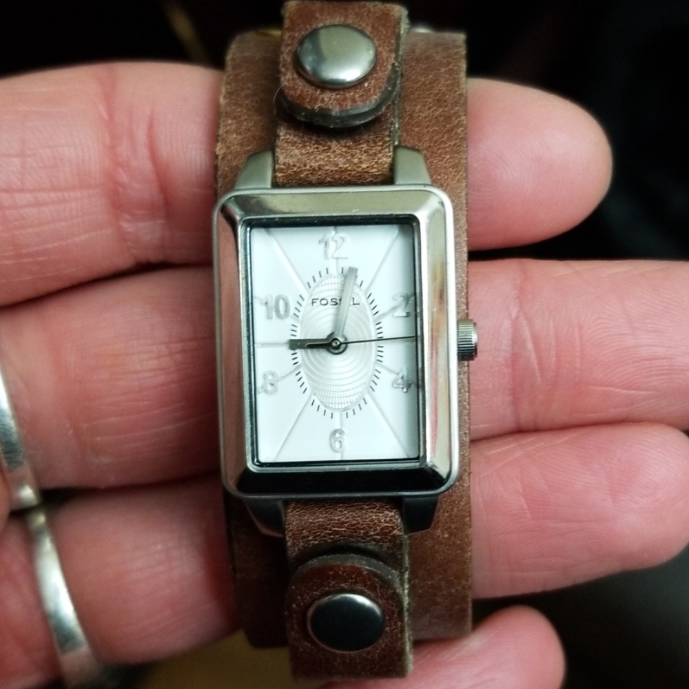 fossil watch